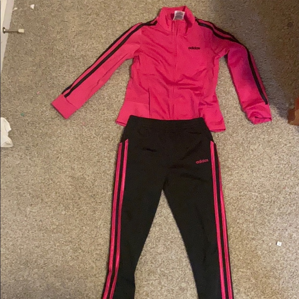 Girls size 5 Adidas tracksuit